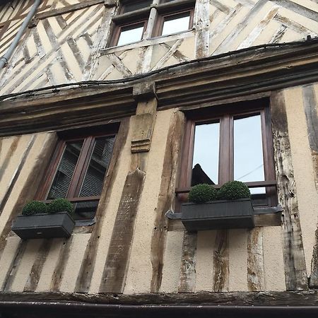 L Appart De La Place Ste Catherine Honfleur Kültér fotó