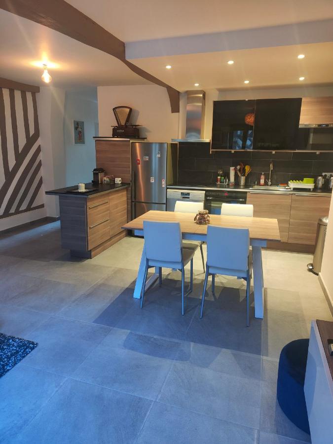 L Appart De La Place Ste Catherine Honfleur Kültér fotó